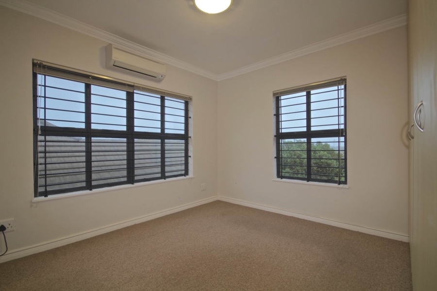 To Let 3 Bedroom Property for Rent in Royal Ascot Western Cape